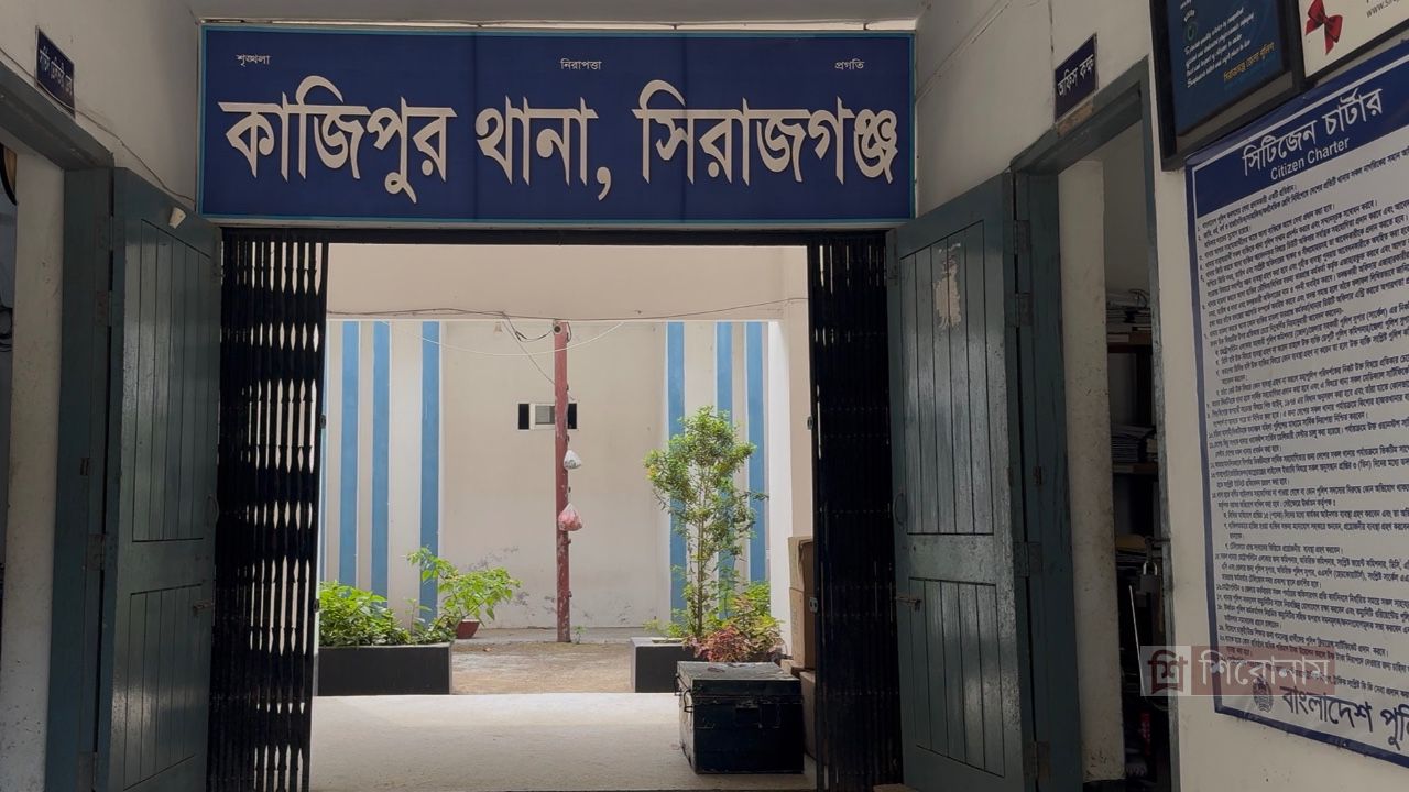 ফিল্মি স্টাইলে গরু ব্যবসায়ীকে কুপিয়ে ৭ লাখ টাকা ছিনতাই